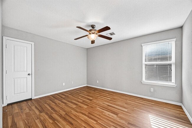 Building Photo - 1326 Seagler Pond Ln