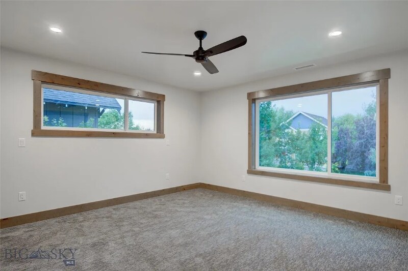 Building Photo - 4559 Alexander St