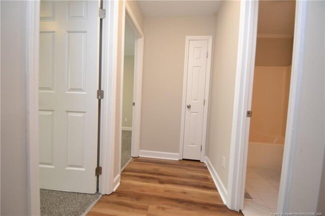 Building Photo - 110 Riverwalk Cir