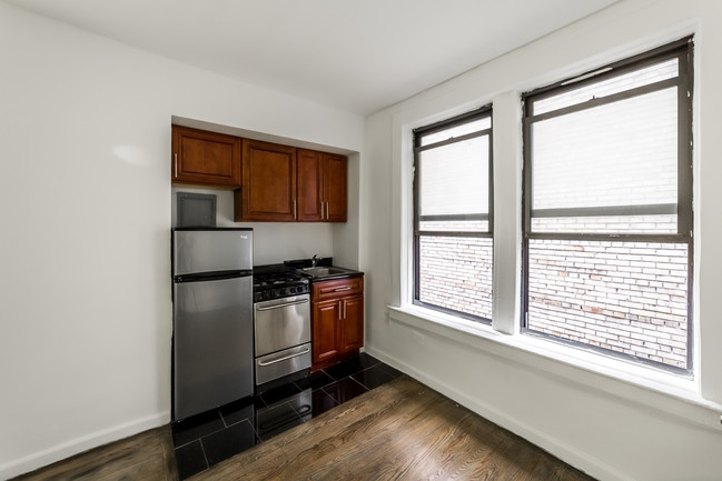 Floorplan - 341 West 45th Street