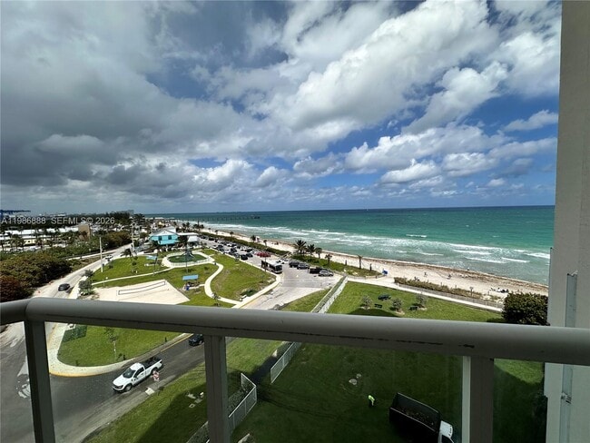 Building Photo - 6051 N Ocean Dr