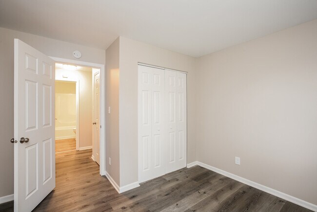 Building Photo - 181 Southridge Ln