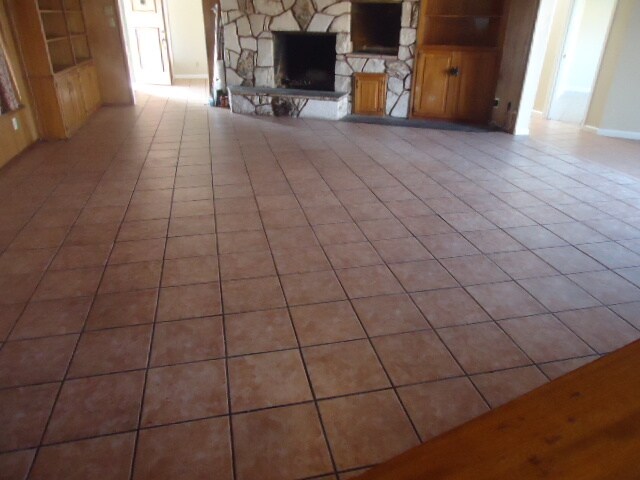 Building Photo - 5555 Dorothy Dr