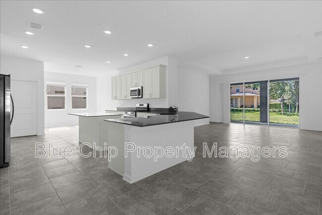Building Photo - 3078 Country Side Dr