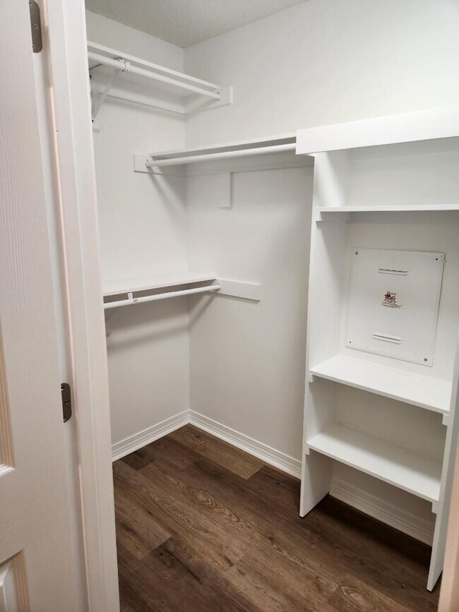 Building Photo - 8906 Winter Ct