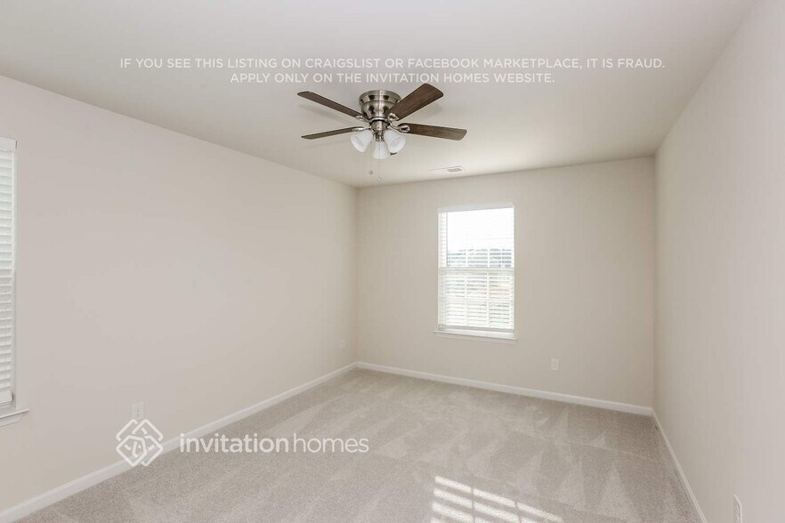 Building Photo - 113 Watrous Way