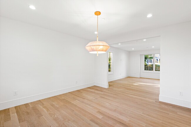 Building Photo - 19 Highland Park Pl