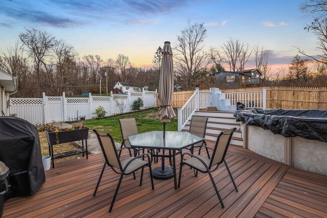 Building Photo - 119 Circle Dr