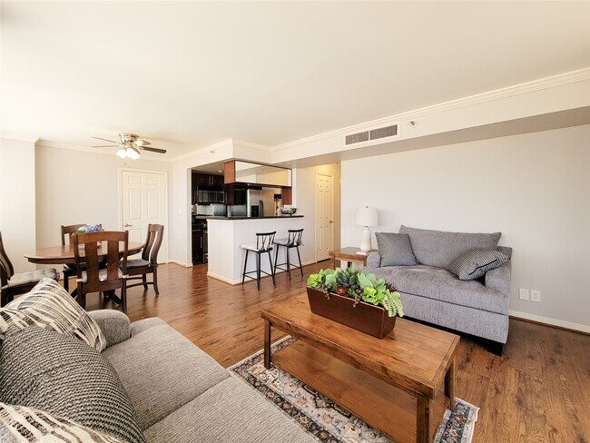 Building Photo - 3525 Sage Rd