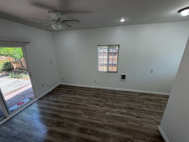 Building Photo - "Charming Concord Retreat: 3-Bedroom, 2-Bath Haven on Bel Air Drive!"