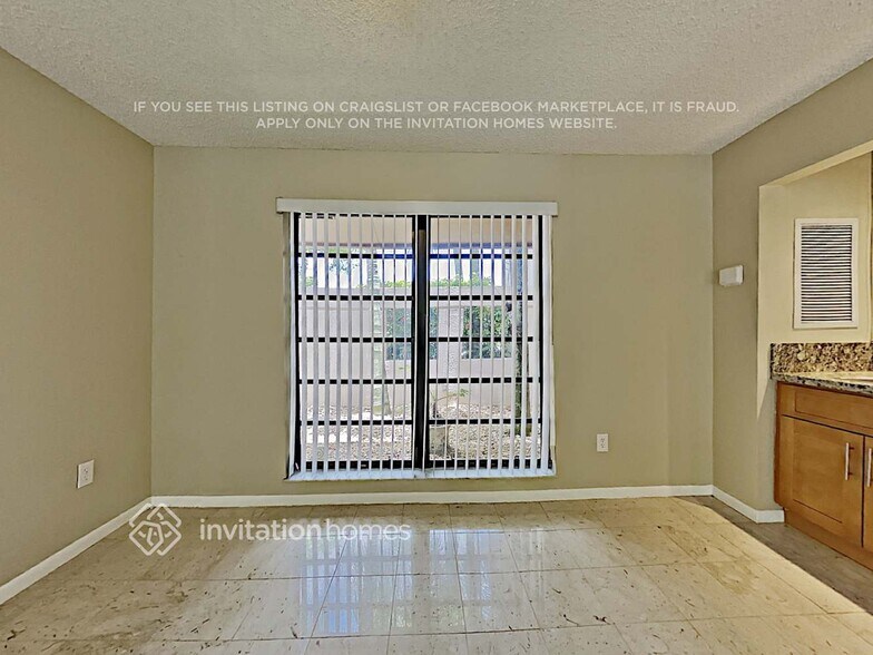 Building Photo - 8600 SW 140th Terrace