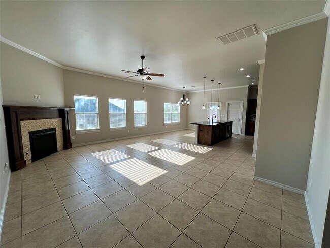Building Photo - 203 Lyla Glen Dr