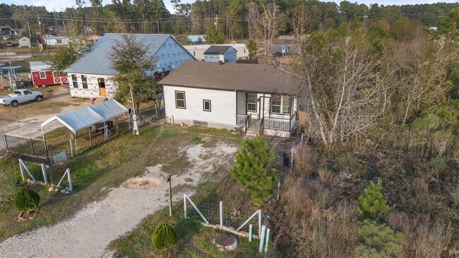 Building Photo - 394 Rd 5102