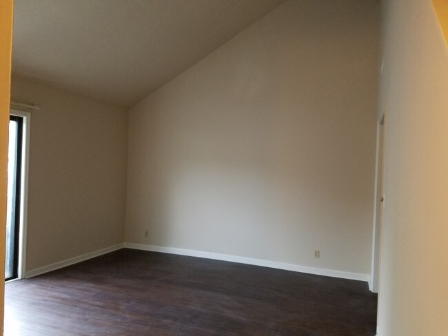 Upgraded Living room (The Inlet) - Town Square Apartments