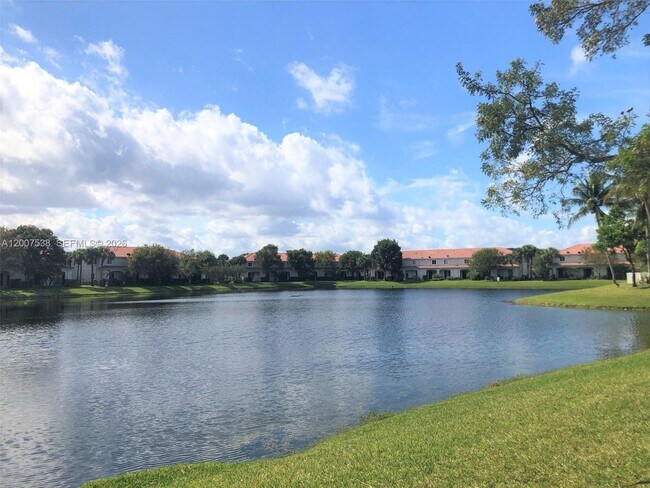 Building Photo - 8209 SW 25th Ct