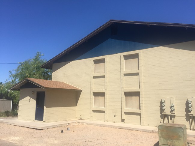 Building Photo - Mountain Springs Apartments