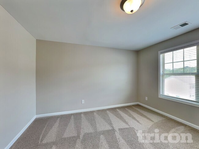 Building Photo - 4872 Tower View Trail