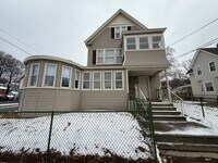 Building Photo - 132 Coburn Ave