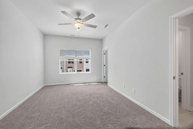 Building Photo - 107 Flowering Maple Wy