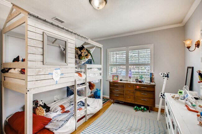 Building Photo - North Park Gem: 4-Bedroom, 3-Bath Home with Lush Garden & Modern Comforts