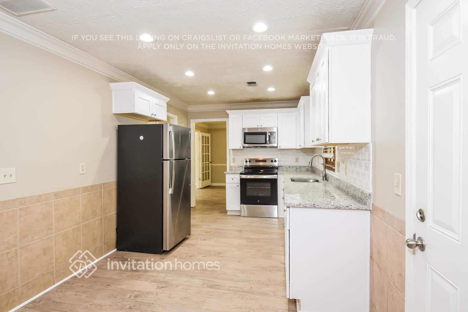 Building Photo - 5690 Sugar Crossing Dr
