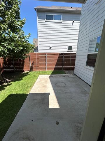 Building Photo - 1229 Clifftop Ln