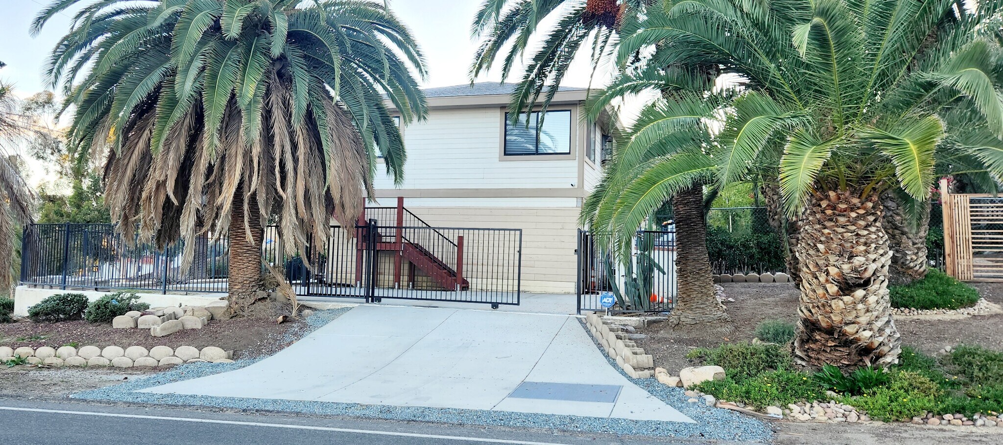 Private Gated Entry & Driveway - 17350 Pinnell St