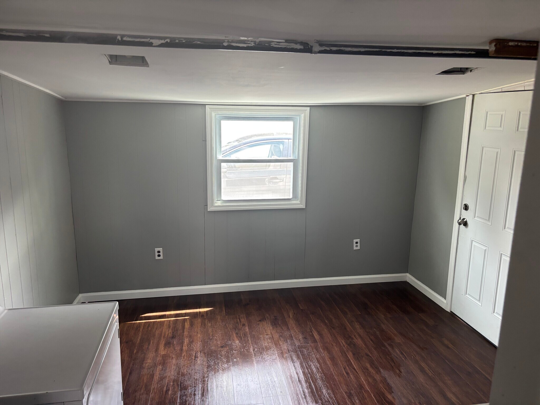 Building Photo - 17 Tennent Ave