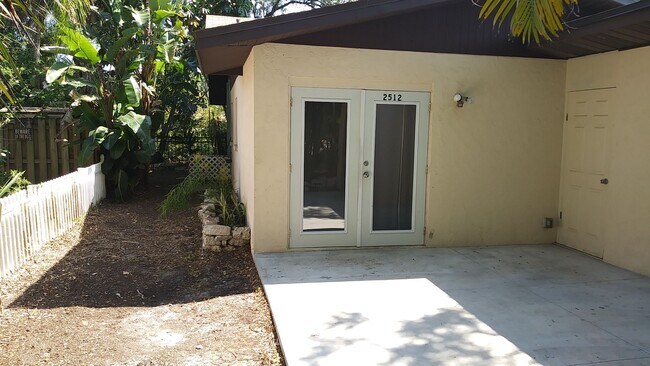 Building Photo - 2512 51st Ave Terrace W