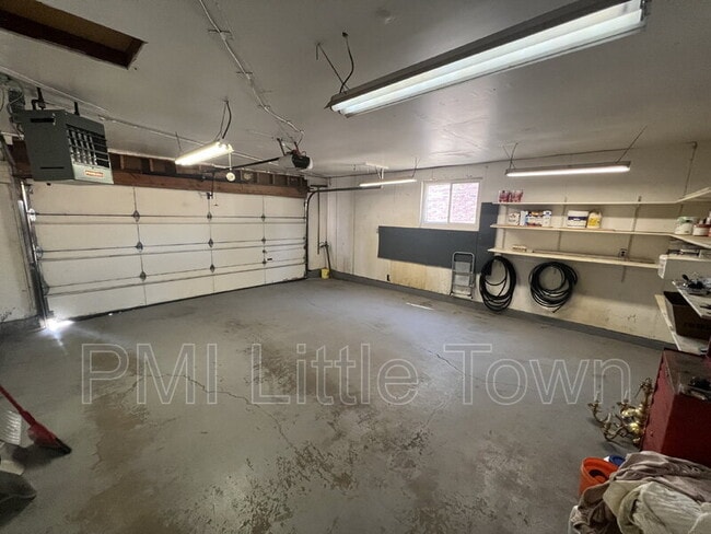 Building Photo - 5001 W Tufts Ave