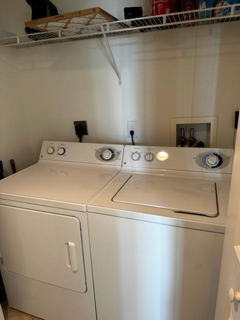 Building Photo - 625 Casa Loma Blvd