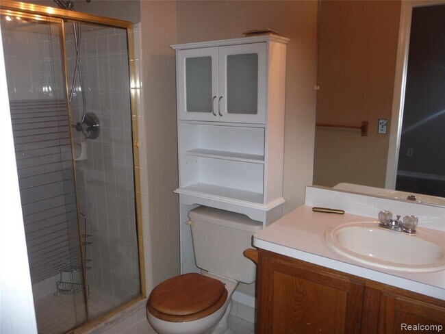 Building Photo - 30631 Hidden Pines Ln