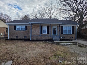 Building Photo - 743 Clarinda St