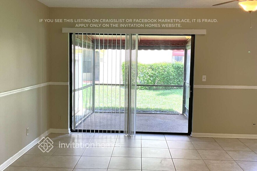 Building Photo - 12220 Sag Harbor Ct