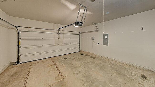 Building Photo - 2516 Caden Ct