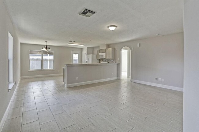 Building Photo - 8127 Nagy Hill St