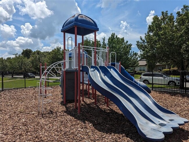 Building Photo - 8608 SW 77th Ave