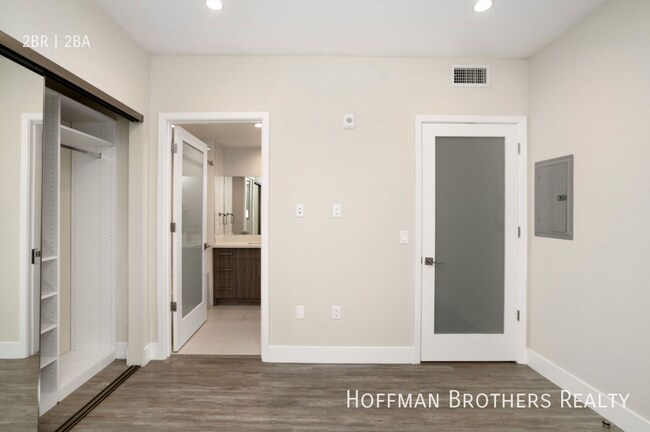 Building Photo - 5552 Bonner Ave