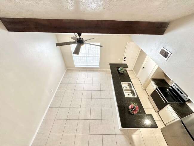 Building Photo - 9164 Wilcrest Dr