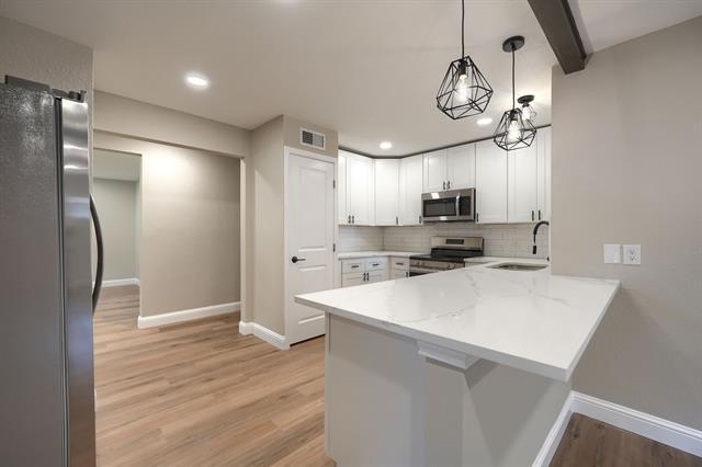 Building Photo - 1048 Indian Creek Trail