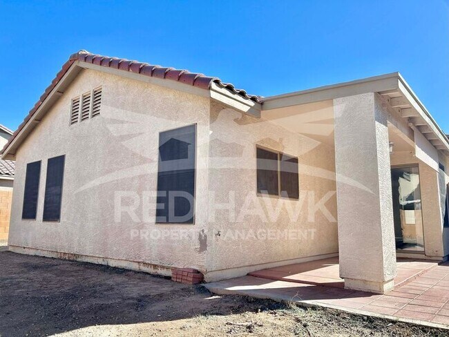 Building Photo - 2280 E Hazeltine Way