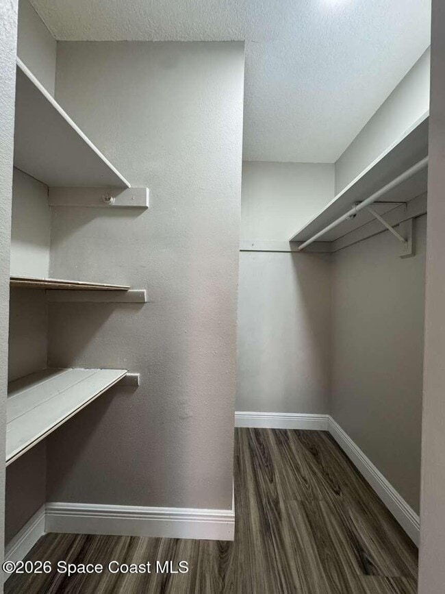 Building Photo - 1583 White Cap Way