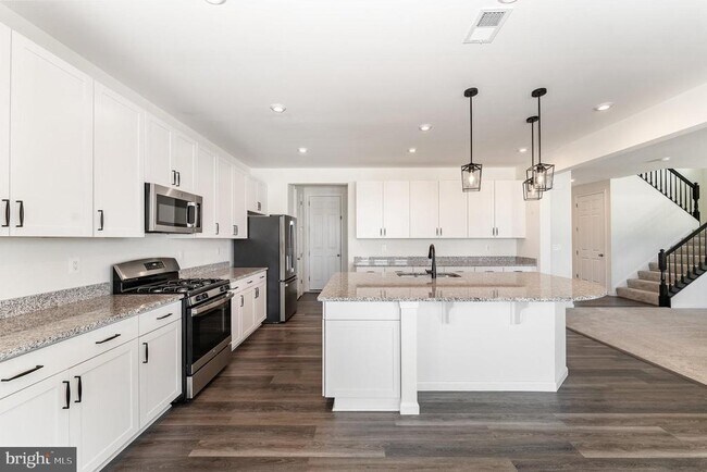 Building Photo - 10407 Spotswood Dr