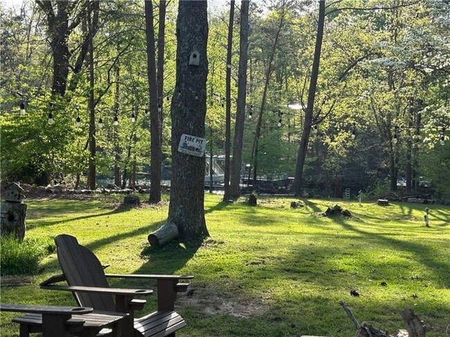 Building Photo - 4060 Merritt Dr