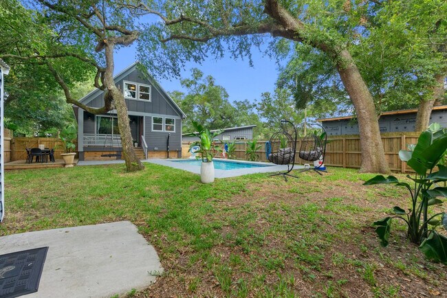 Building Photo - 52 Florida Ave