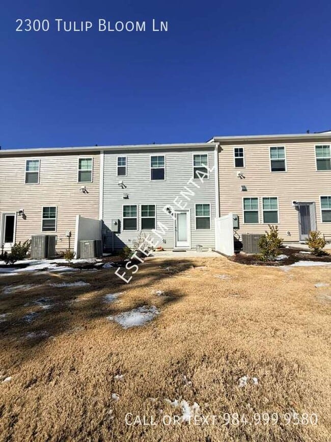 Building Photo - 2300 Tulip Bloom Ln