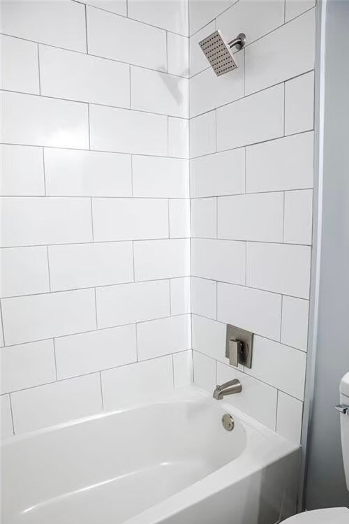 Building Photo - 410 Atwell Dr