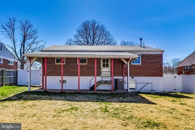 Building Photo - 4617 Creek Shore Dr