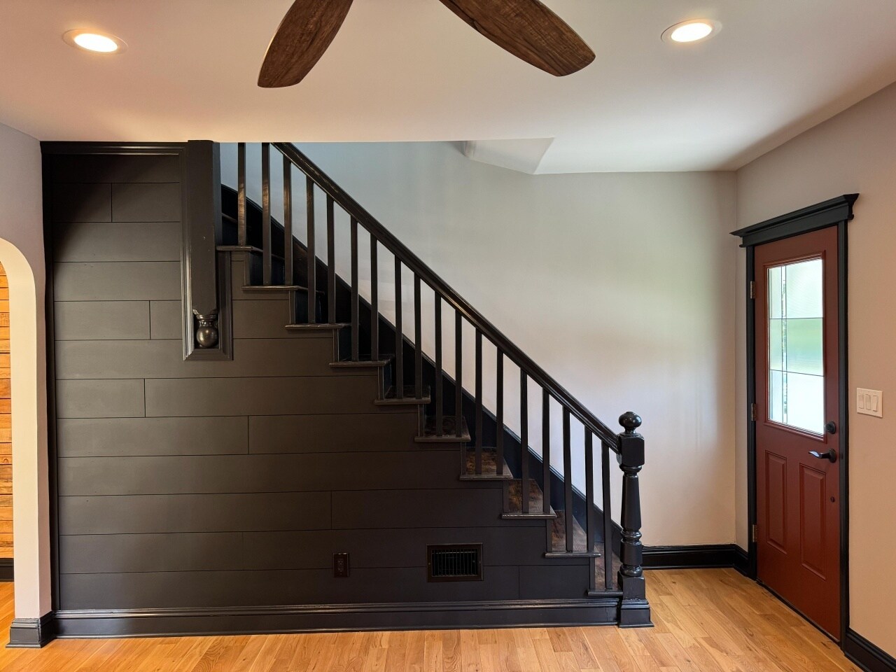 Building Photo - 24 S Rockland Ave