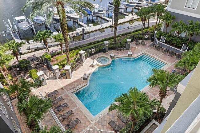 Building Photo - 700 S Harbour Island Blvd